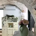 Le Maioliche * جيوفيناتسو