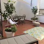 Le Maioliche جيوفيناتسو