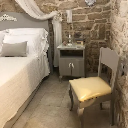 Le Maioliche Tatil Evi *